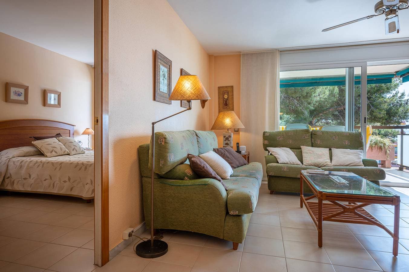 Foto 11 von 44: Ferienwohnung für 6 Personen mit Garten