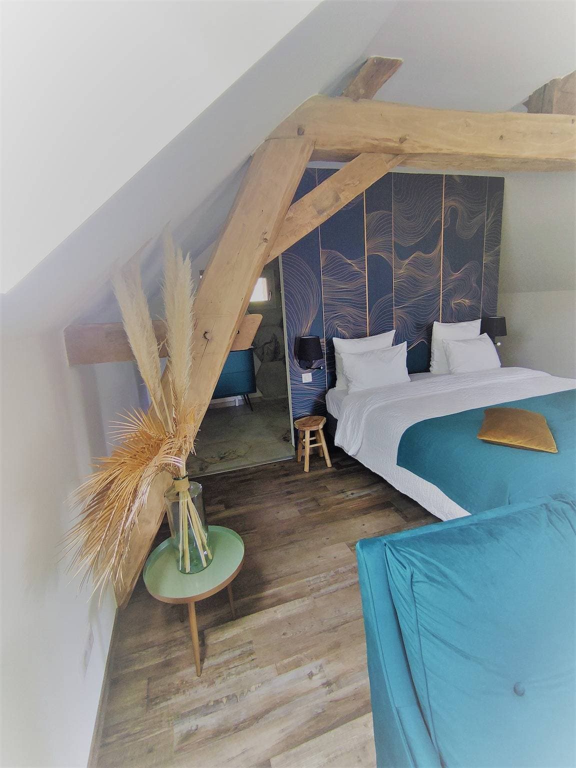 Foto 13 von 39: Le Loft du Moulin Brochat mit Gemeinschafts-Whirlpool