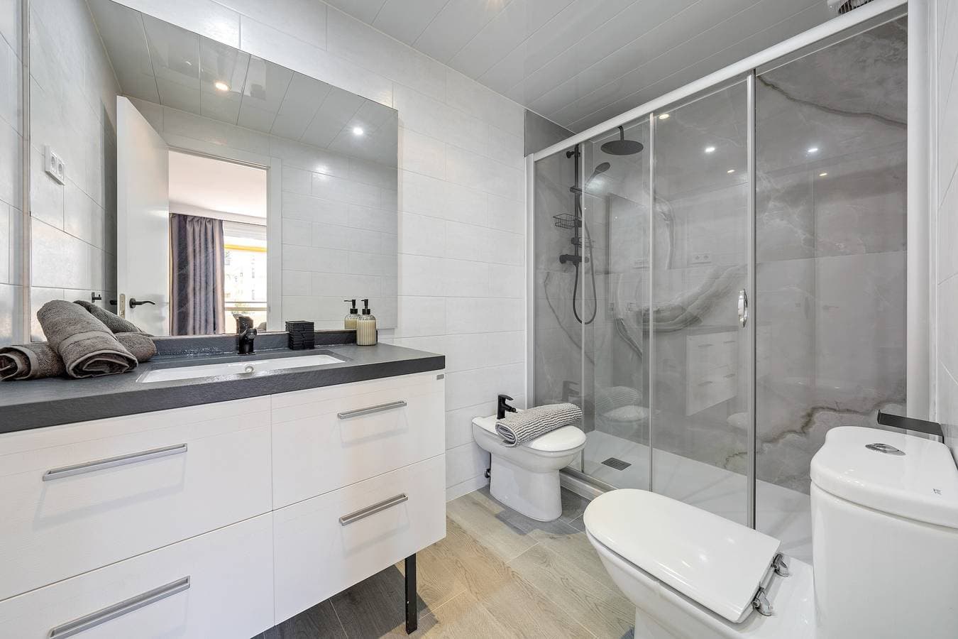 Foto 11 von 20: Apartment 'Calafenga' mit Meerblick, WLAN und Klimaanlage