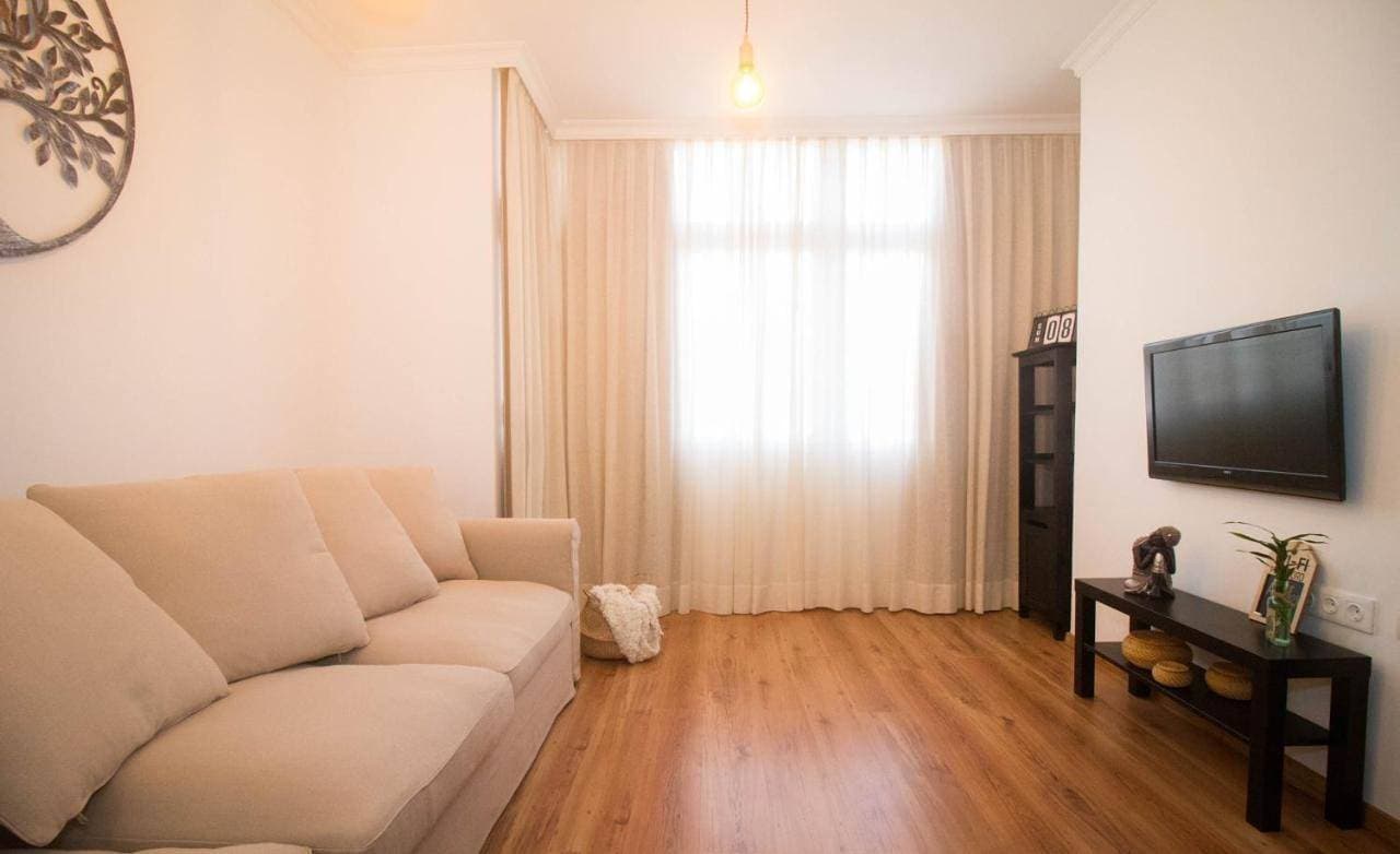 Foto 4 von 34: One-Bedroom Apartment