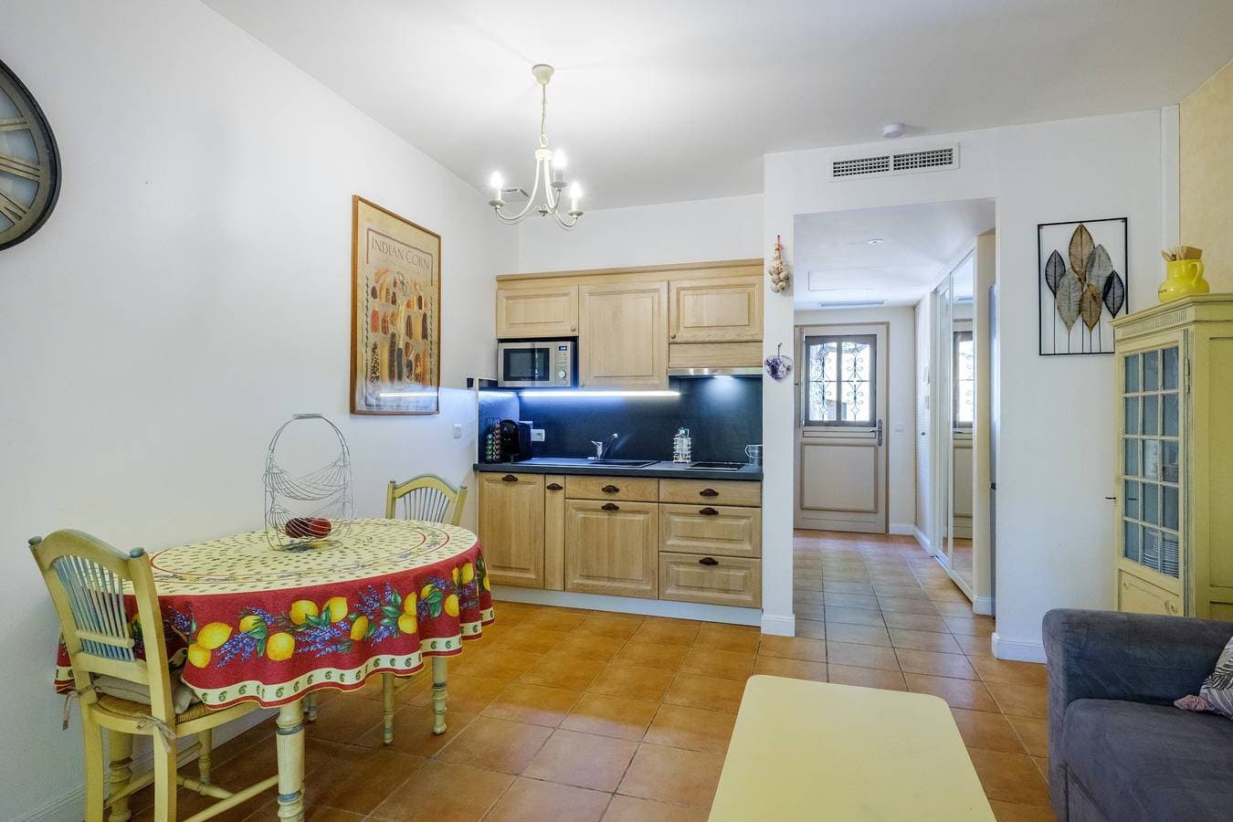 Foto 6 von 18: Studio-Apartment 'Domaine De Fayence' mit Gemeinschaftspool, WLAN und Klimaanlage