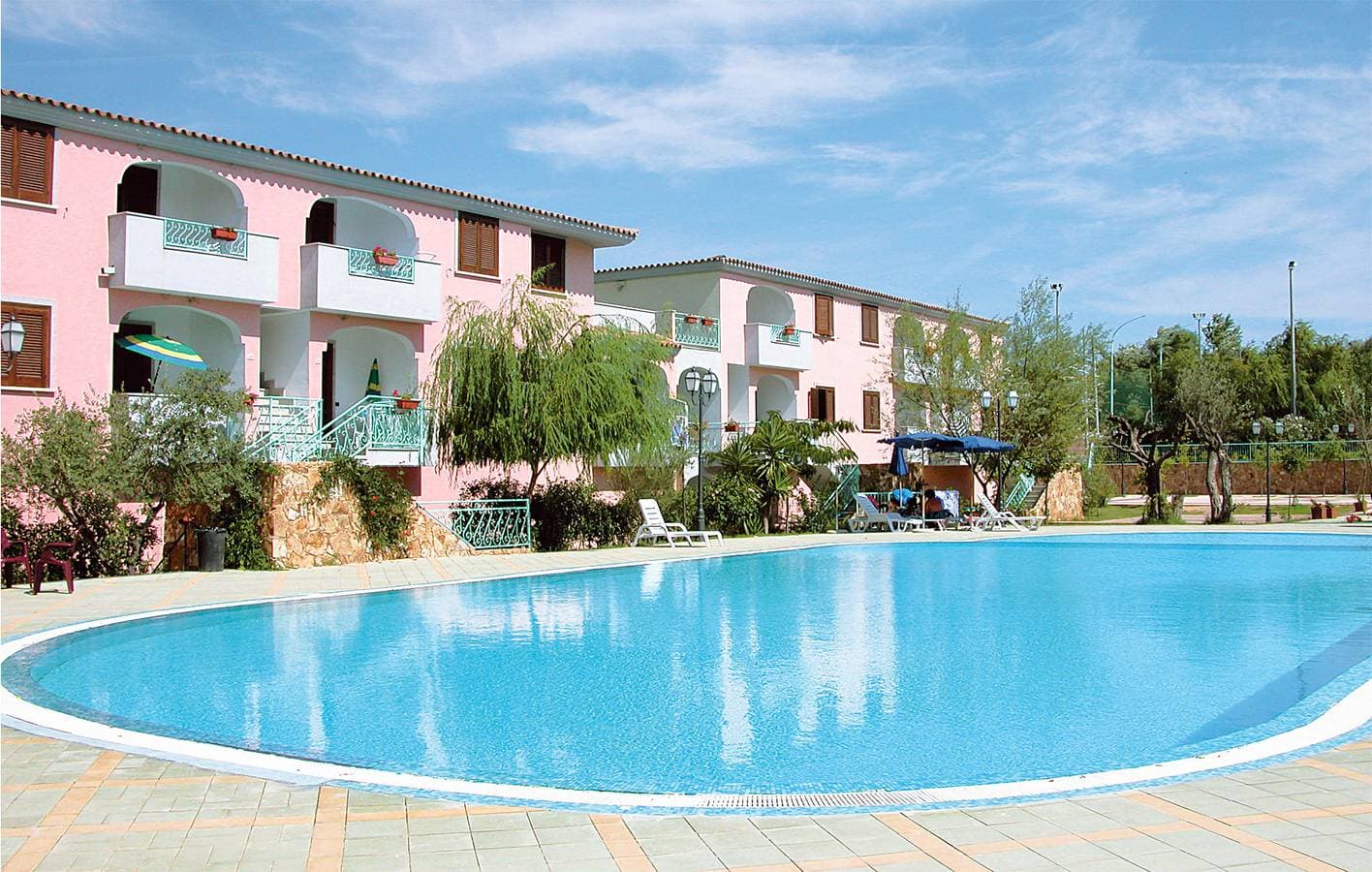 Foto 6 von 13: Appartement am Pool 1,5 km vom Strand entfernt