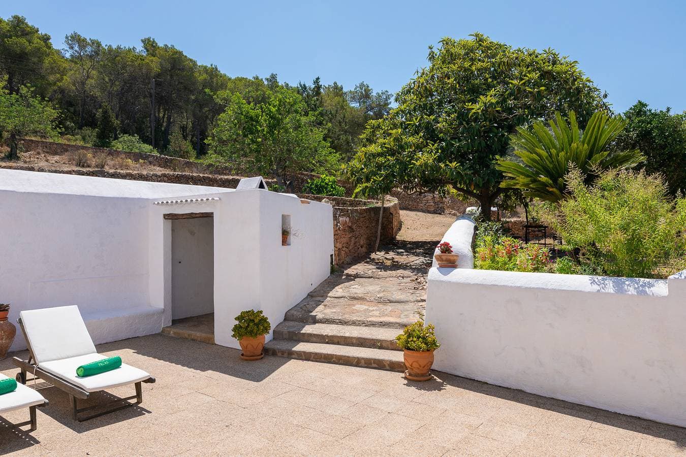 Foto 7 von 43: Villa für 6 Personen mit Terrasse