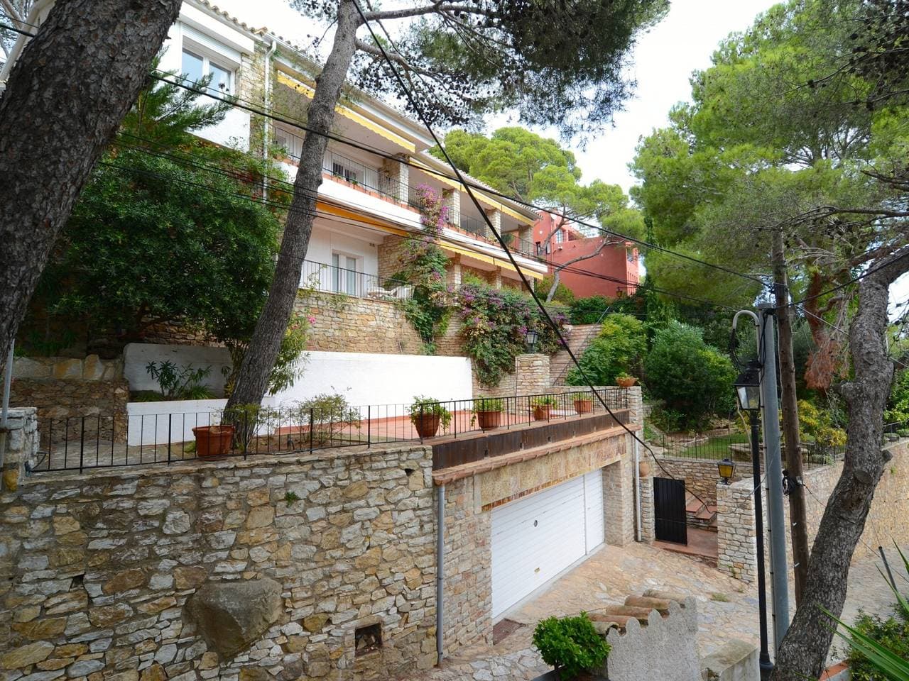 Foto 6 von 36: Geräumige Villa in Begur mit Meerblick und Pool