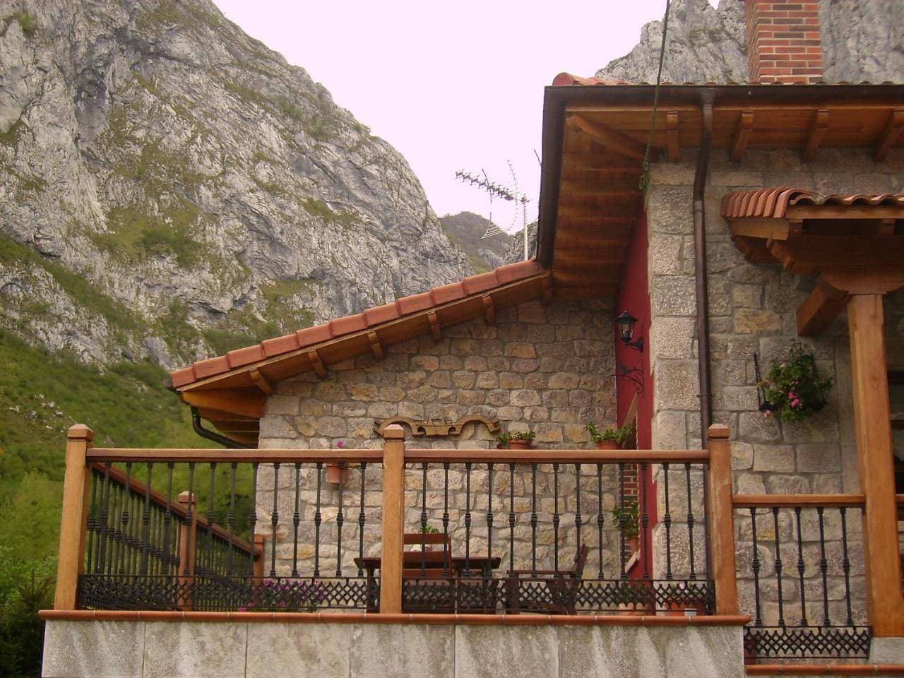 Foto 9 von 57: Four-Bedroom House