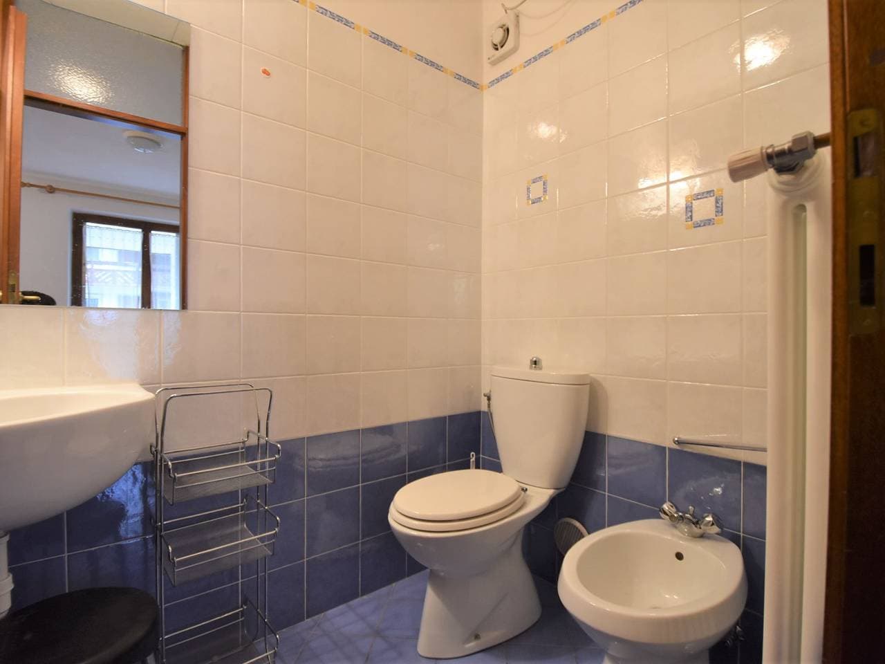 Foto 7 von 30: Apt 8