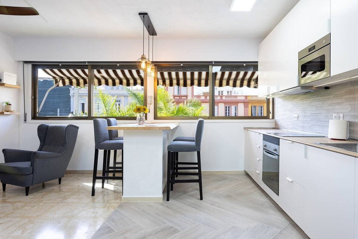 Foto 11 von 45: Ferienwohnung für 3 Personen mit Terrasse