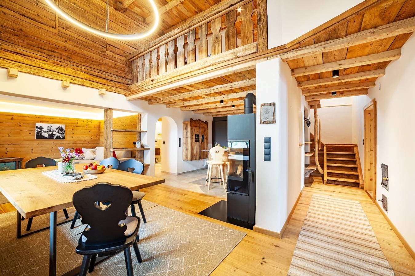Foto 8 von 43: Ferienhaus 'Mutlechnerhof' mit Bergblick, privater Terrasse und WLAN