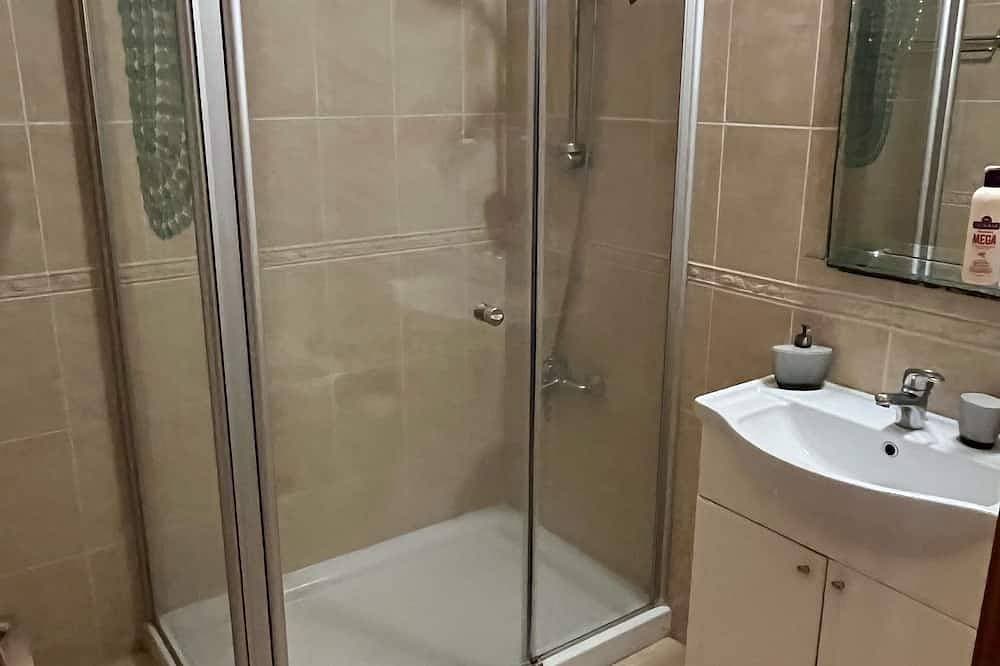 Foto 7 von 30: 2 Schlafzimmer Erdgeschosswohnung in der Nähe von Geschäften, Restaurants, Altstadt und Strand