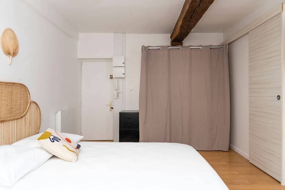 Foto 7 von 21: Charming studio apartment right in the heart of downtown