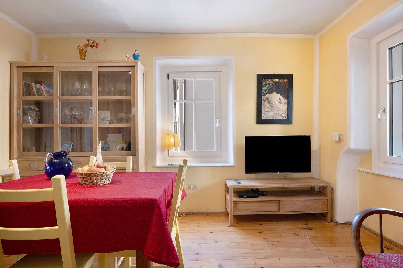 Foto 4 von 24: Ferienwohnung 'Casa Avisio' mit privatem Garten, WLAN und Skigebieten in der Nähe