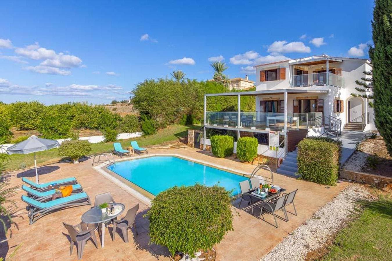 Foto 11 von 40: Villa für 6 Personen mit Garten