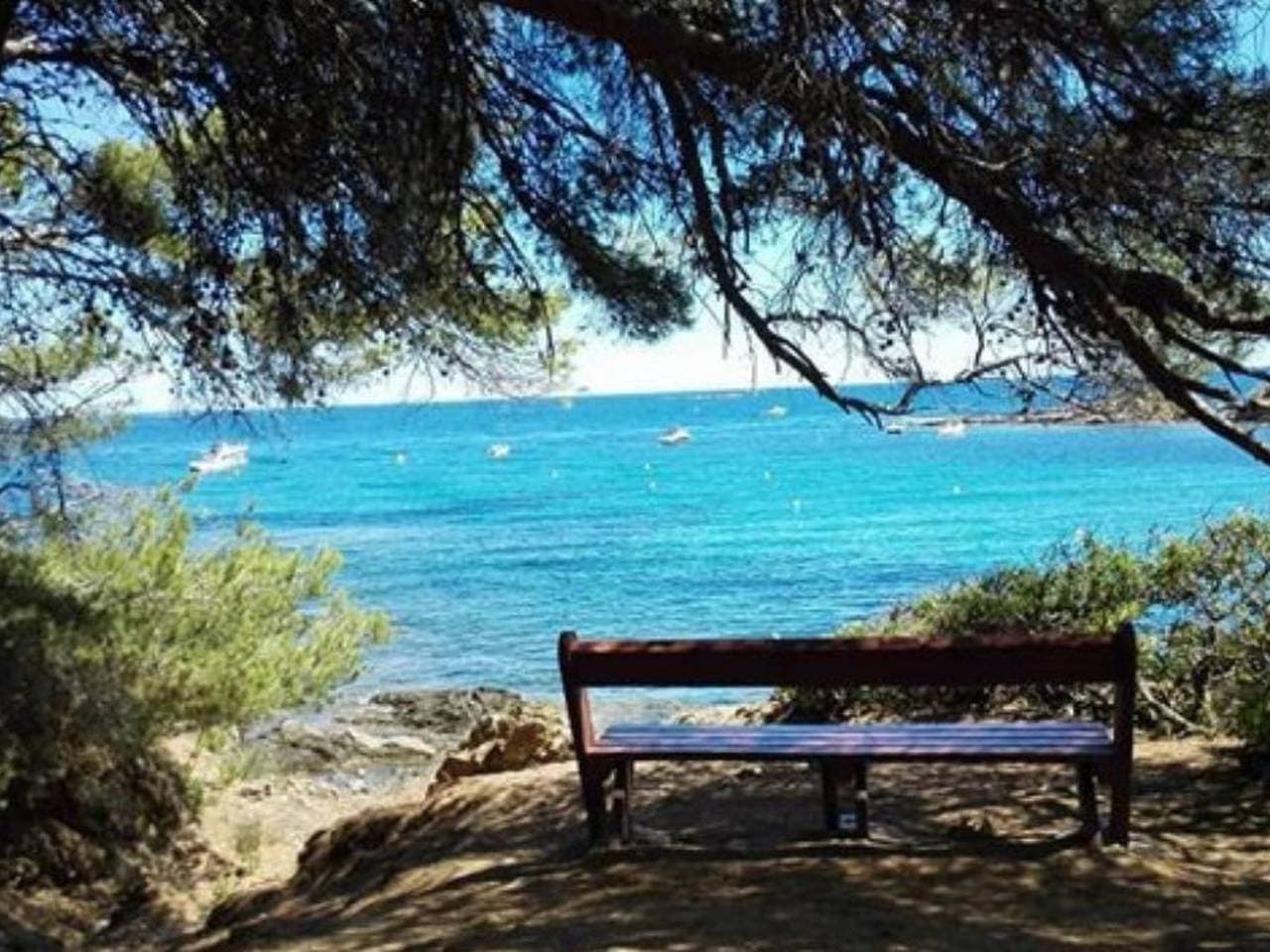 Foto 5 von 37: Golf de St Tropez ,Wohnung mit Balkon