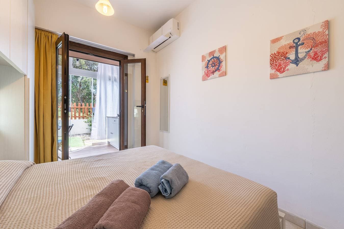 Foto 3 von 23: Ferienhaus 'Casa Clà 2' mit privater Terrasse, Garten und Klimaanlage