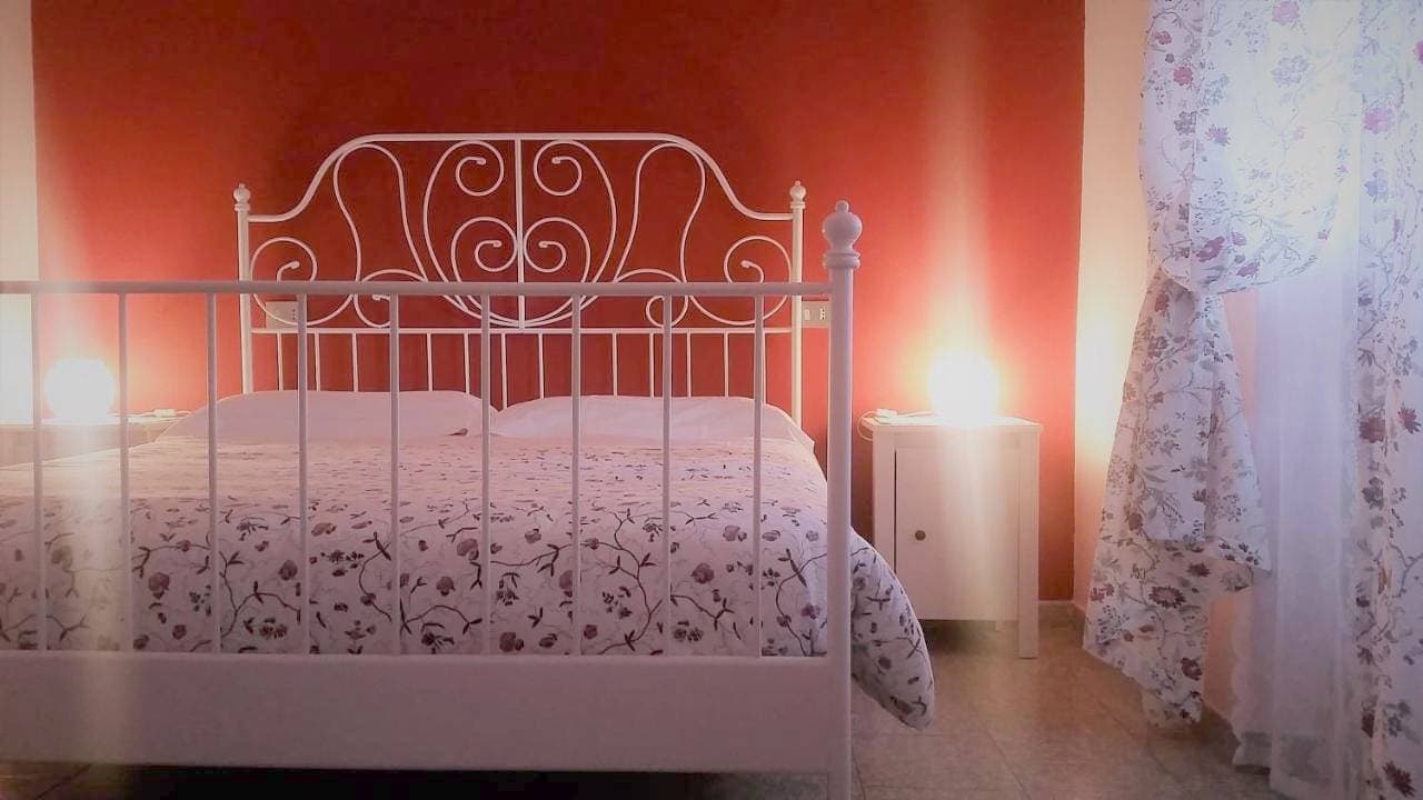 Foto 3 von 35: Double Room with Private Bathroom