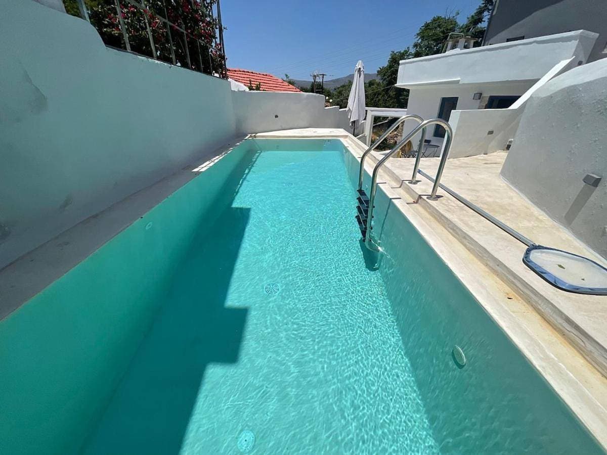 Foto 4 von 56: Villa with Private Pool
