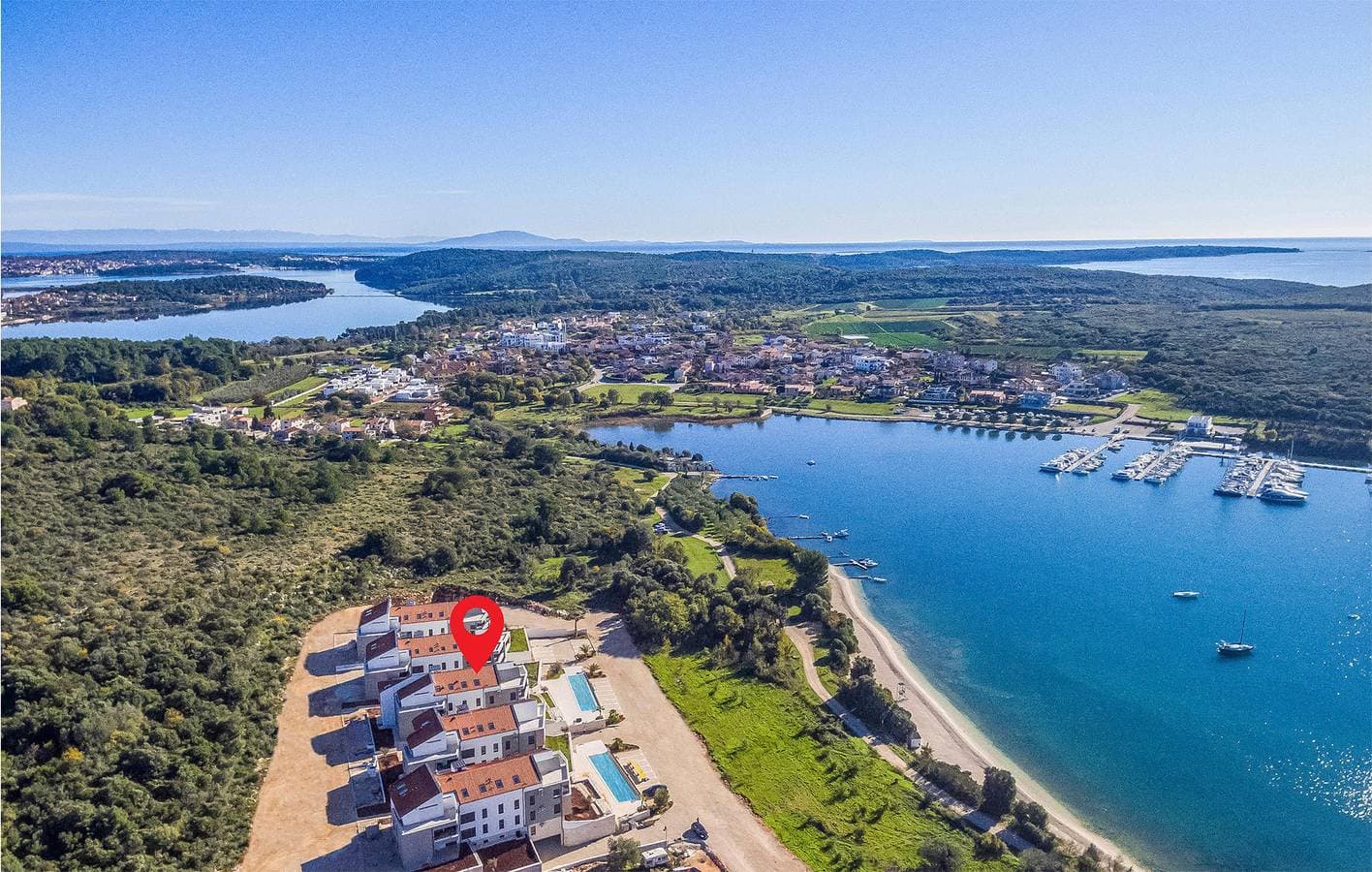 Gemütliche 1-Zimmer-Wohnung mit Pool, Terrasse und Zugang zum Strand 1
