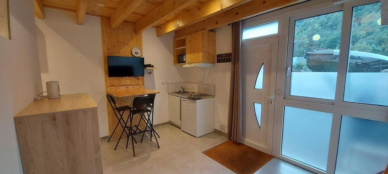 Foto 4 von 14: One-Bedroom Apartment