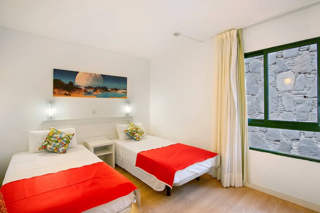 Foto 13 von 35: Ferienwohnung 'Dreams' mit Meerblick, Gemeinschaftspool und WLAN