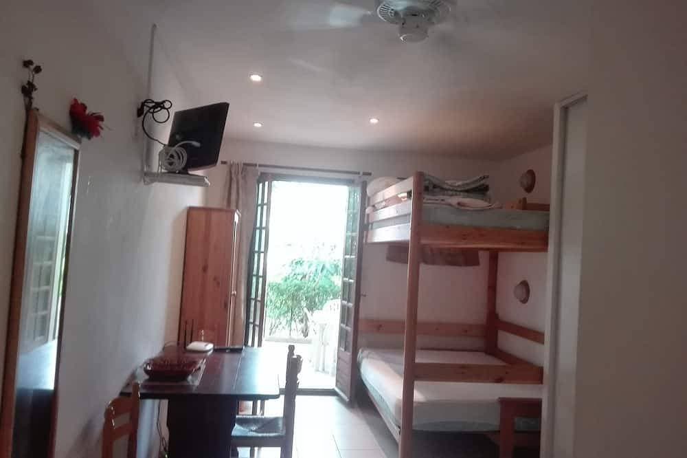 Foto 2 von 28: Strand 50 m. Ruhig, Grill, Auto vorhanden. Parkplatz. Myrtle Residenz 1