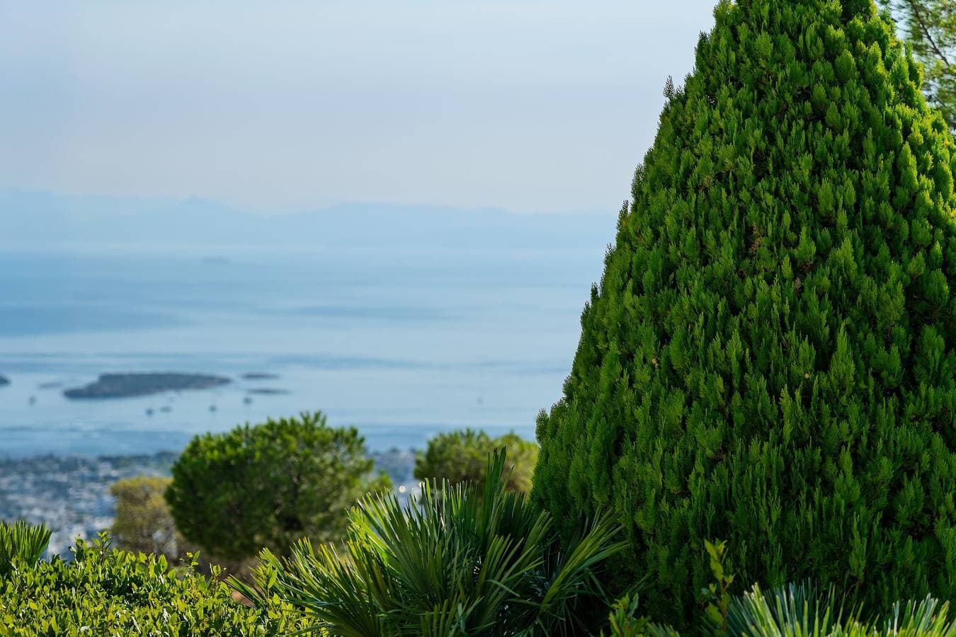 Foto 5 von 47: Casa Panorama in Voula - Panoramic Sea View Villa