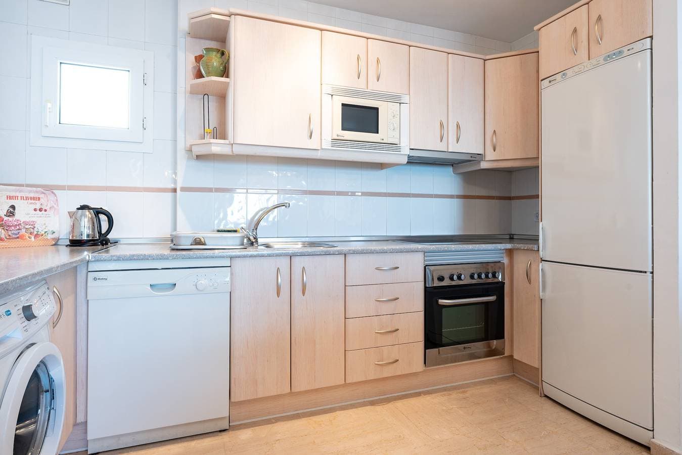 Foto 7 von 24: Ferienwohnung 'Sierra Mar Penthouse' mit Meerblick, WLAN und Klimaanlage