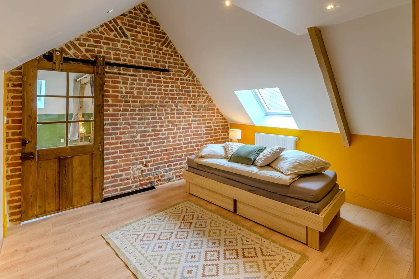 Foto 9 von 15: Ferienhaus für 9 Personen mit Terrasse