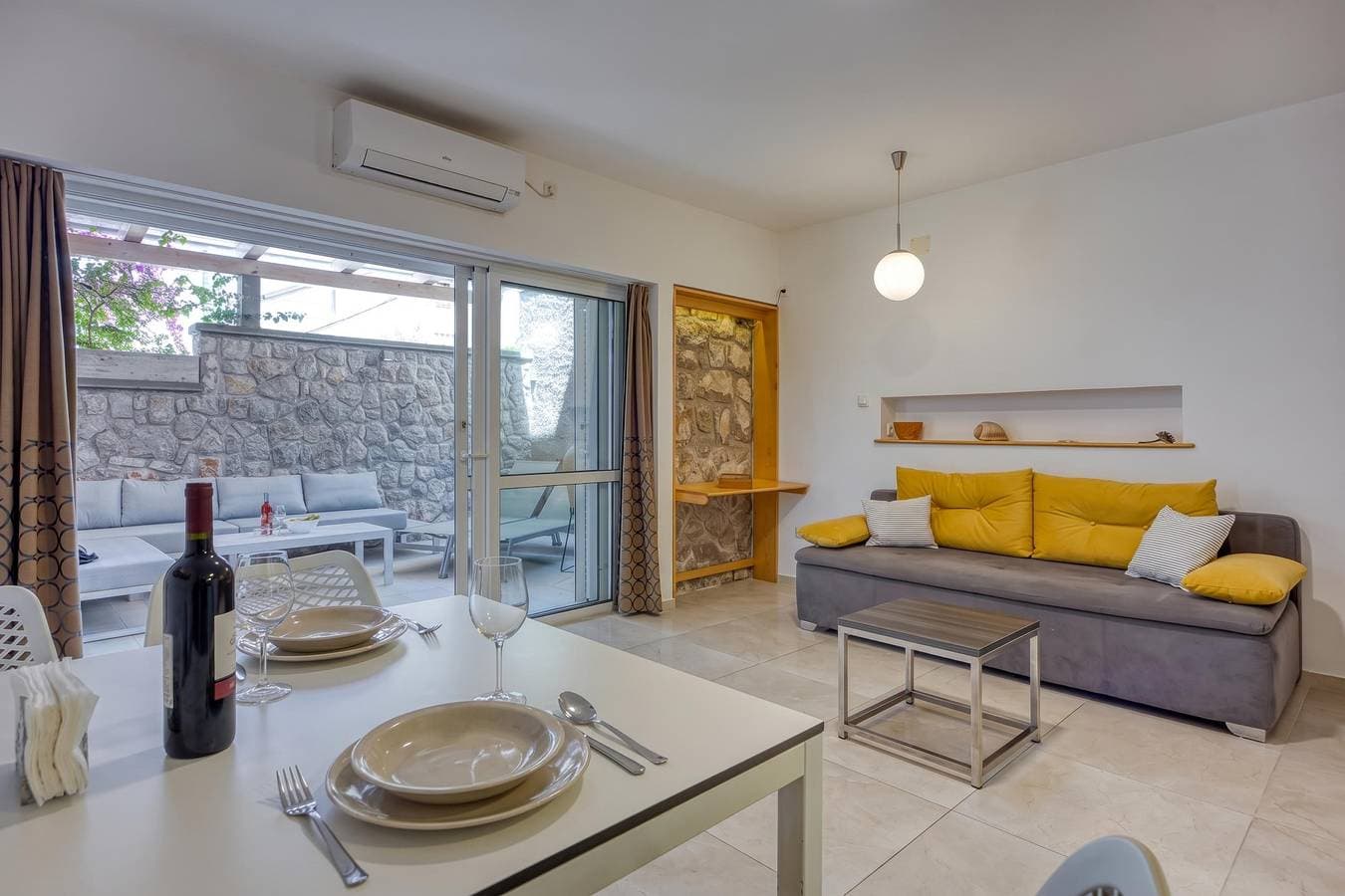 Bougainvillea Old Town Apartment /w Terrace 1