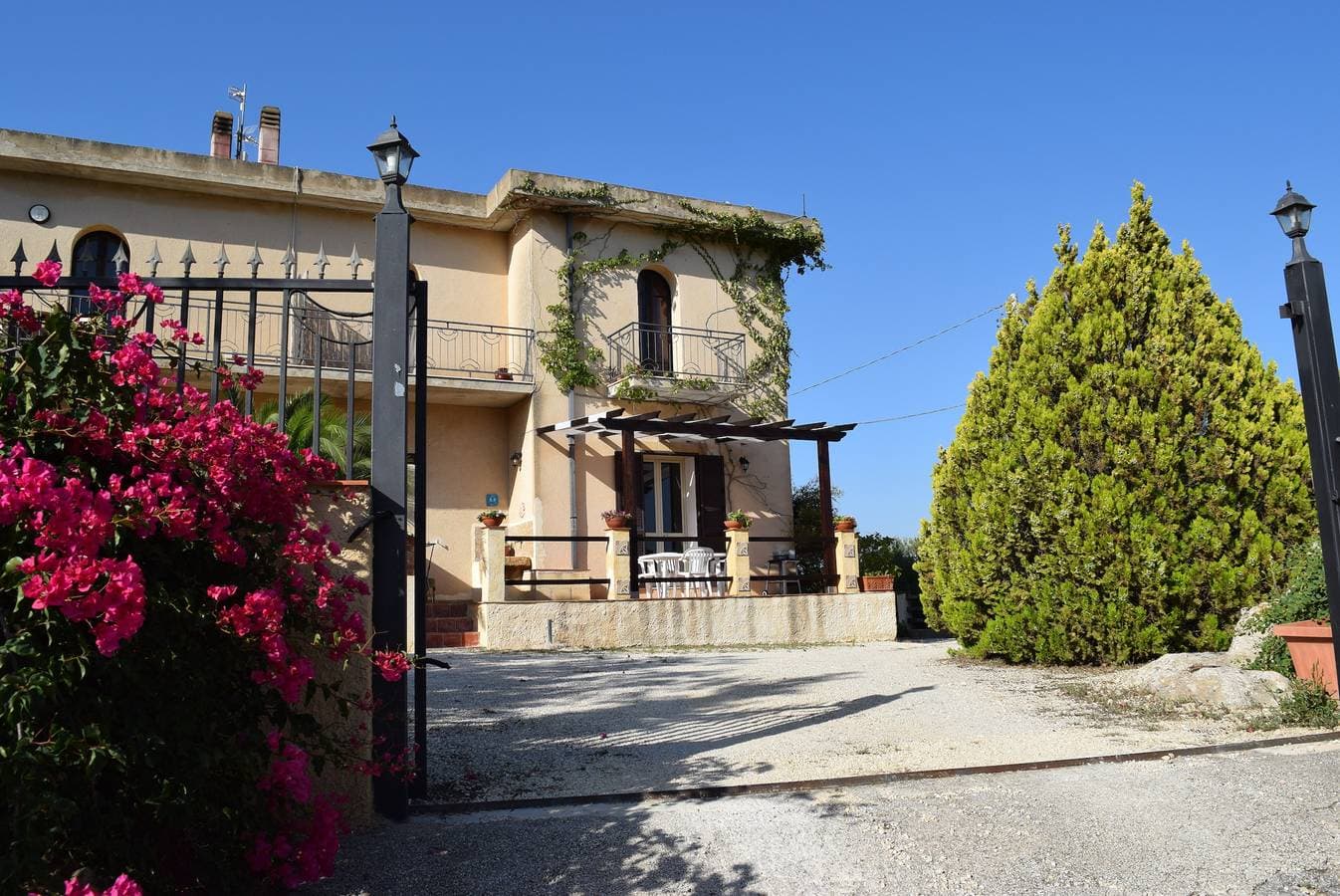 Foto 11 von 13: Appartamento Scirocco Ein ruhiger Rückzugsort mit wunderschöner Aussicht