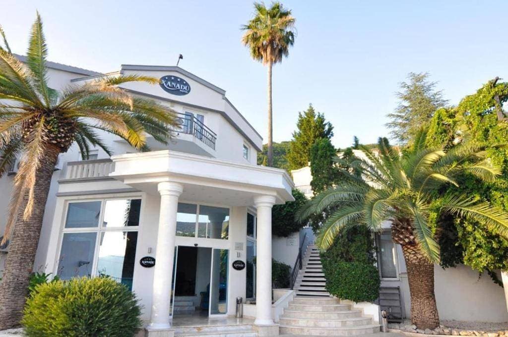 Hotel XANADU 1