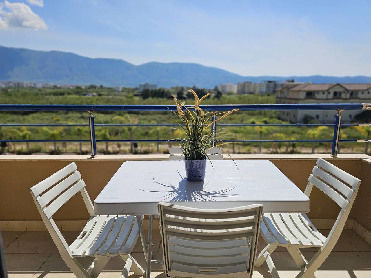 Foto 6 von 24: Ferienwohnung für 4 Personen mit Balkon