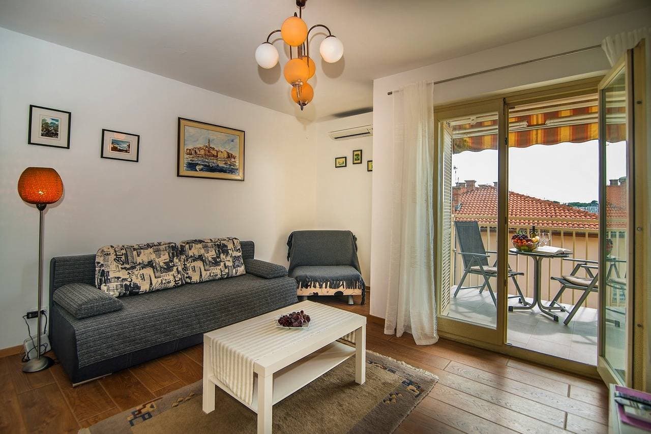 Foto 6 von 24: Ferienwohnung Vesna mit Meerblick