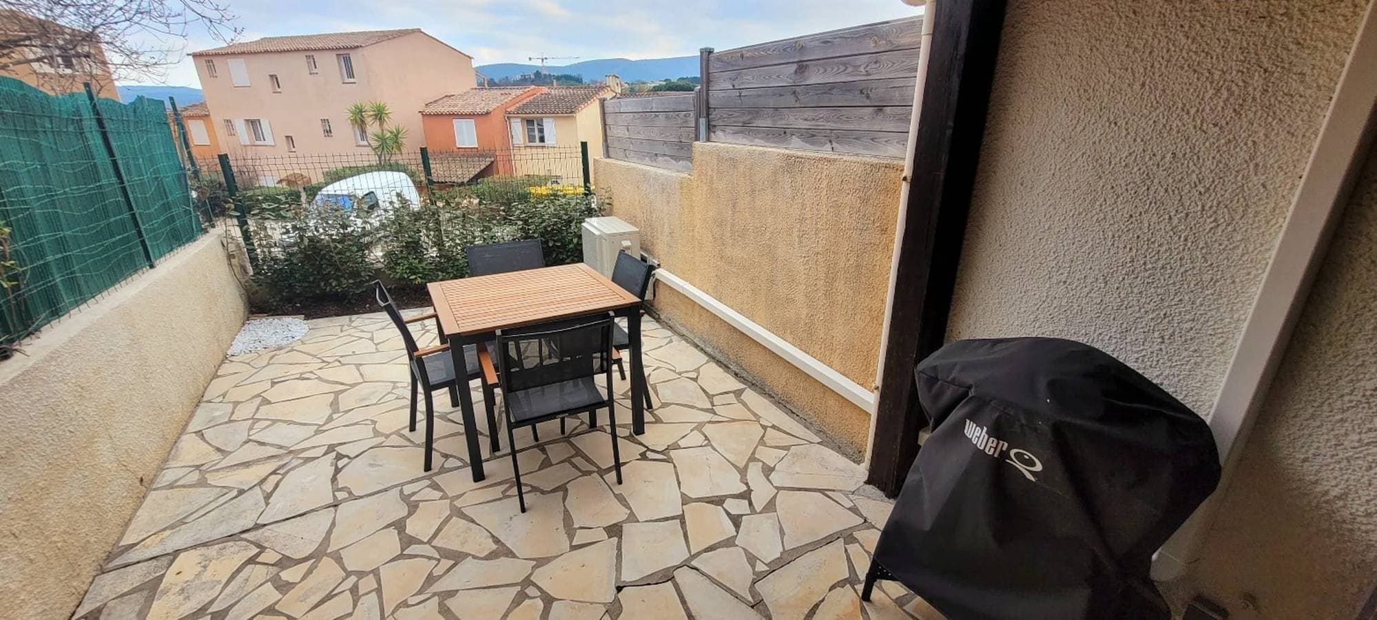 Foto 12 von 14: Ferienwohnung für 4 Personen mit Terrasse