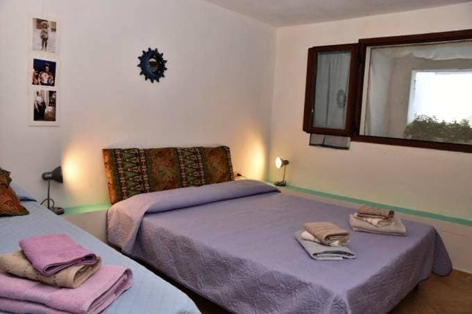 Foto 6 von 10: Double Room with Private Bathroom