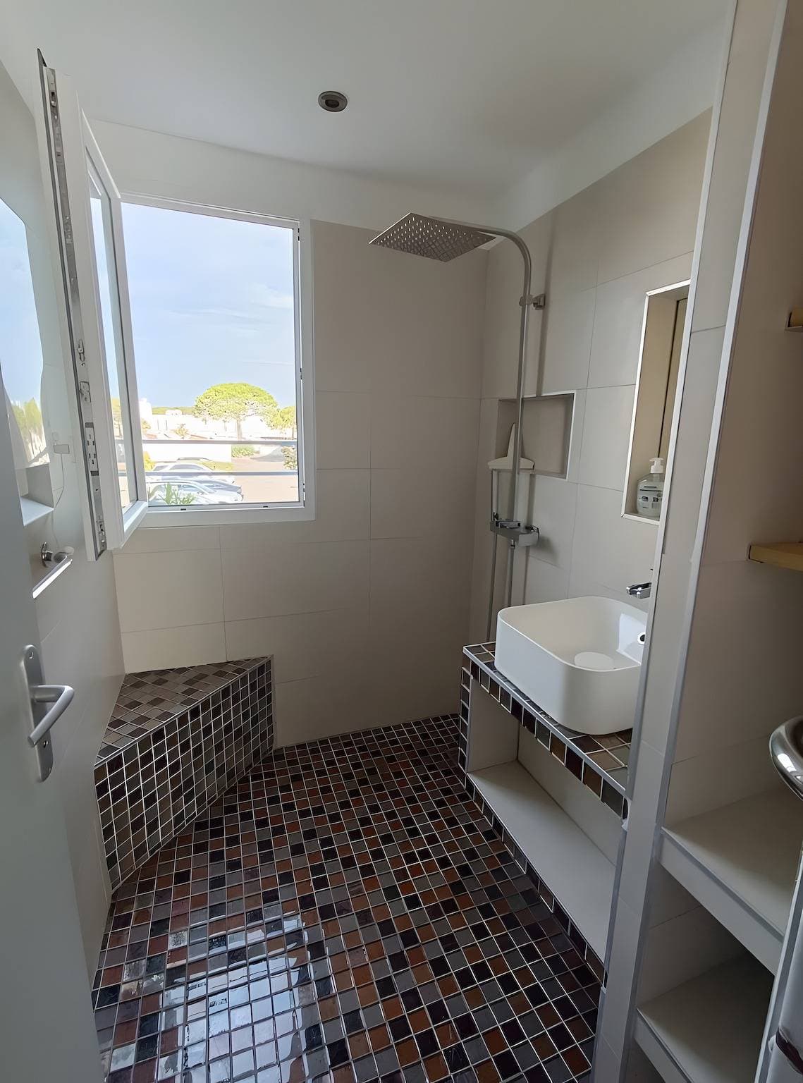 Foto 9 von 13: Apartment „Mer et Soleil“ mit privater Terrasse
