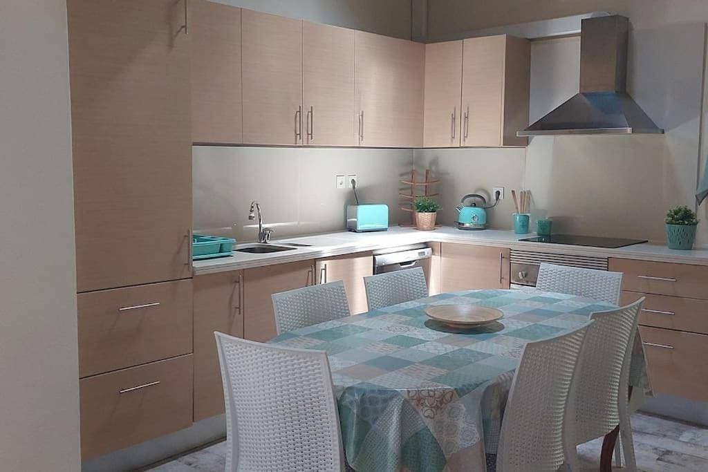 Foto 5 von 20: Three-Bedroom House