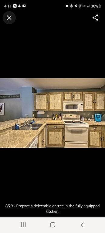 Foto 8 von 12: Sauberes Ski-in Ski-out Apartment im Seasons am Mt. Snow.
