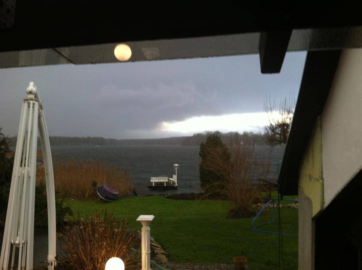 Foto 12 von 33: Apartment with Lake View