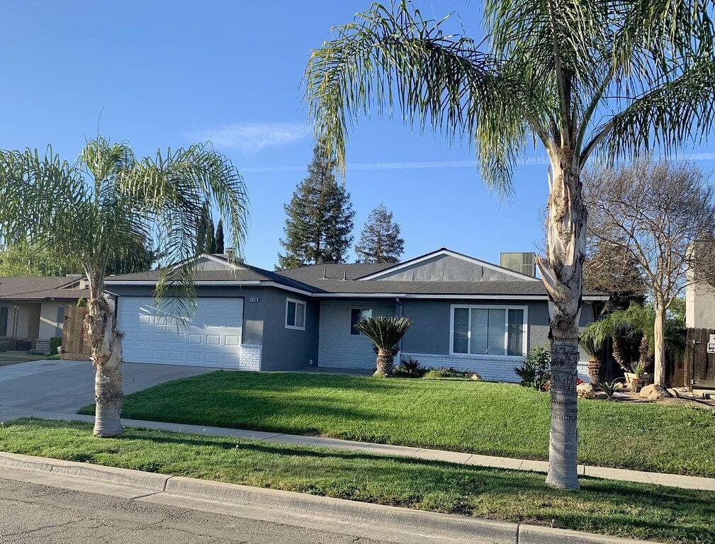 Foto 11 von 20: Cozy 3 bed/ 2 bath with a Brewery Feel Patio