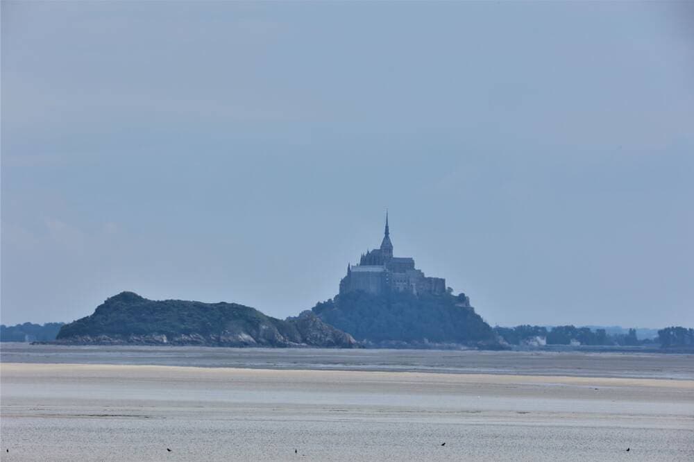 Foto 9 von 11: Penthouse Apartment 2Min From Mont Saint Michel Bay