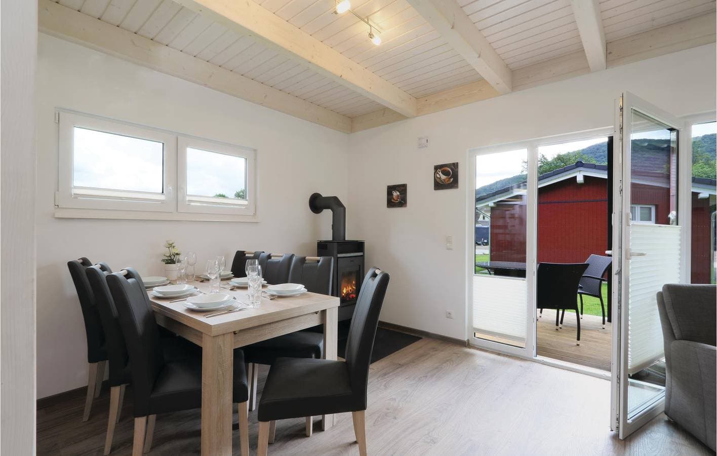 Foto 6 von 40: Gemütlicher Rückzugsort am Fluss mit Sauna und Terrasse