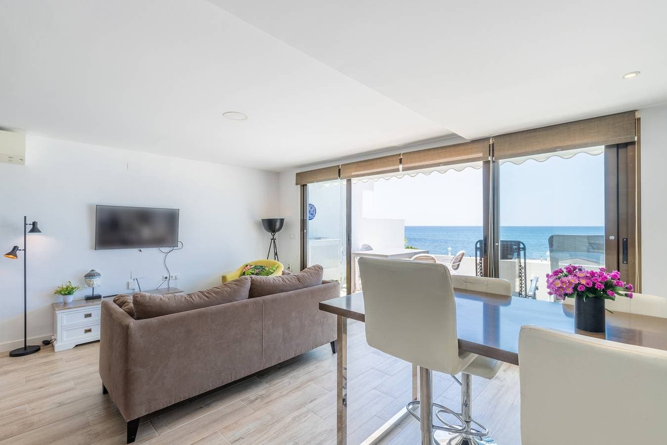 Foto 6 von 26: Ferienwohnung 'Top First Line Altea' mit Meerblick, WLAN und Klimaanlage