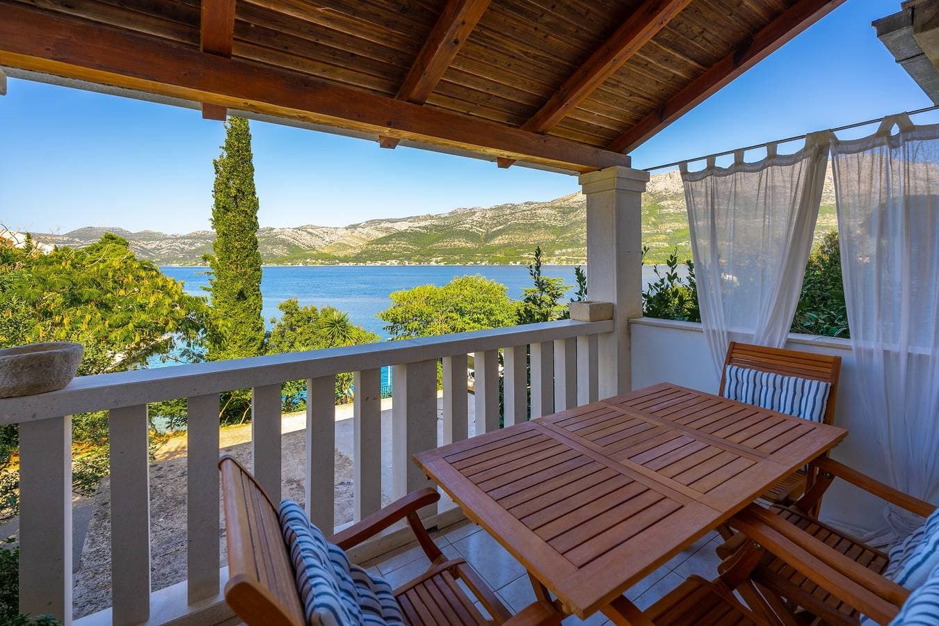 1-Zimmer-Ferienwohnung mit Terrasse und Meerblick Medvinjak, Korcula A-4439-a 1