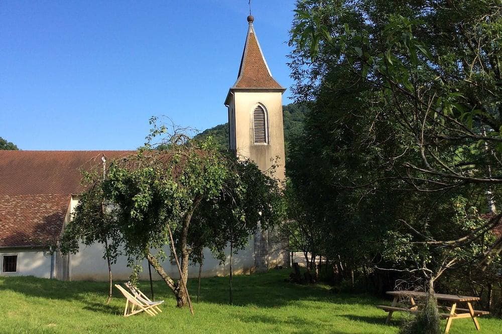 Foto 6 von 22: Cottage Charakter in einem ruhigen Dorf an den Hängen des Monte Poupet
