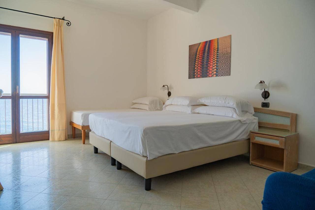 Foto 7 von 20: Superior Double or Twin Room with Sea View - Baja