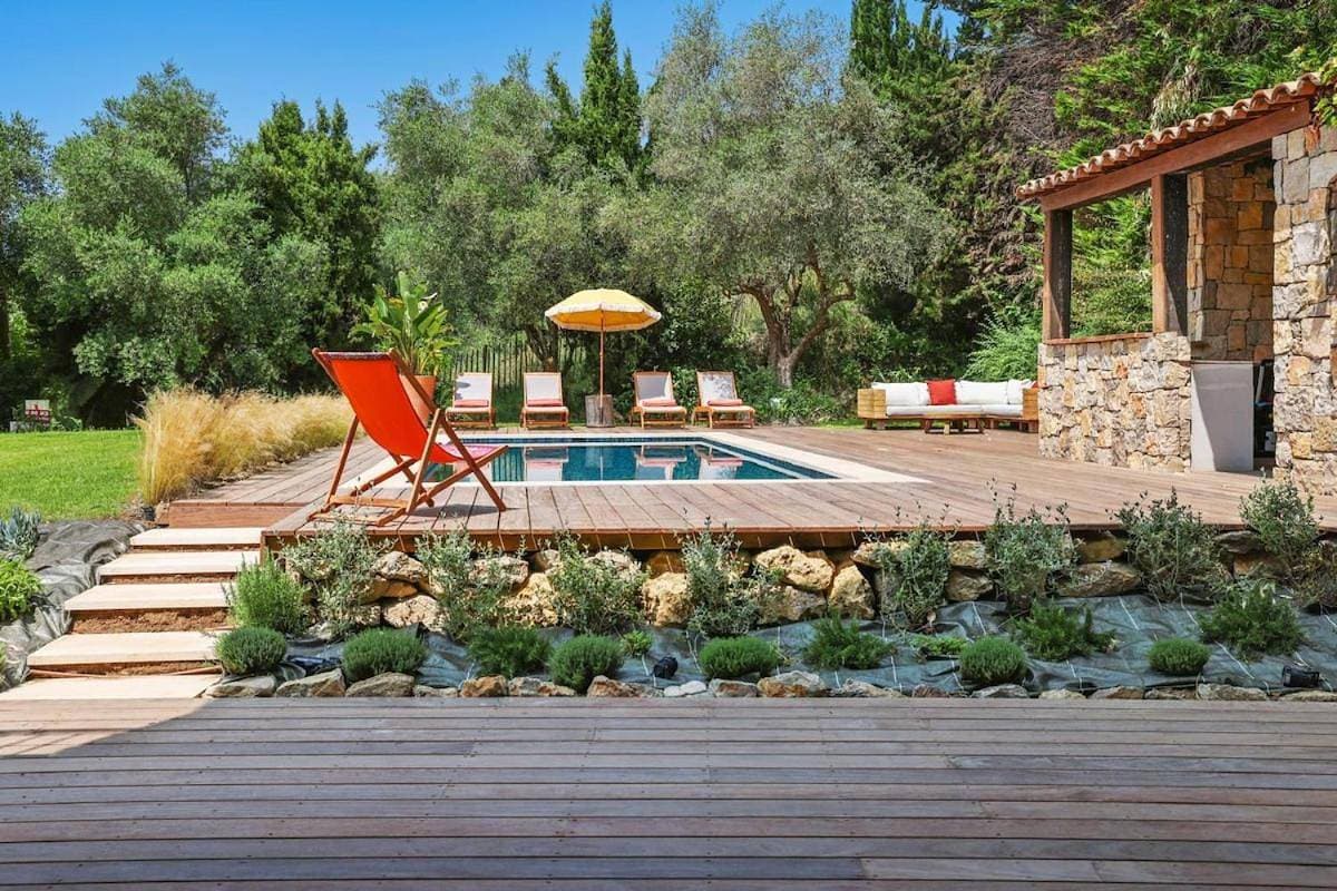 Foto 4 von 22: Villa with Private Pool