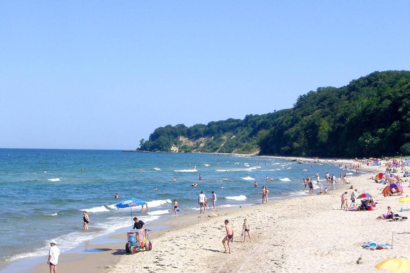 Foto 2 von 19: Ruhige Lage und mit Gartennutzung, nah am Meer - Höftresidenz FeWo 25