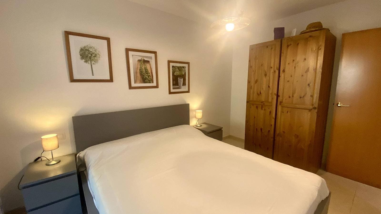 Foto 9 von 26: Ferienwohnung für 6 Personen mit Pool