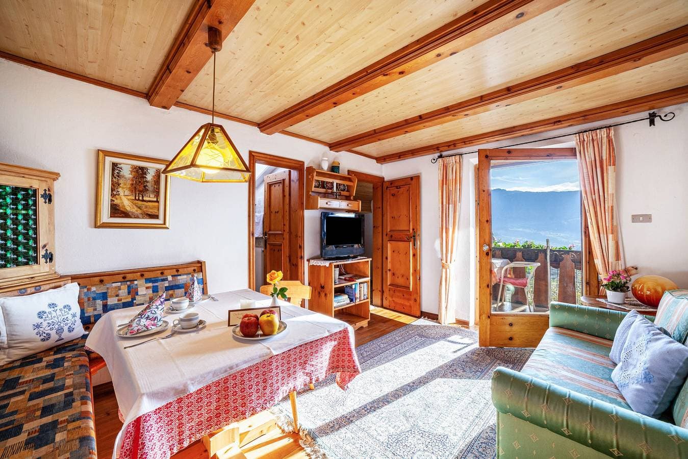 Foto 5 von 20: "Adang Ferienwohnung Mutspitz" mit Bergblick, Garten und WLAN