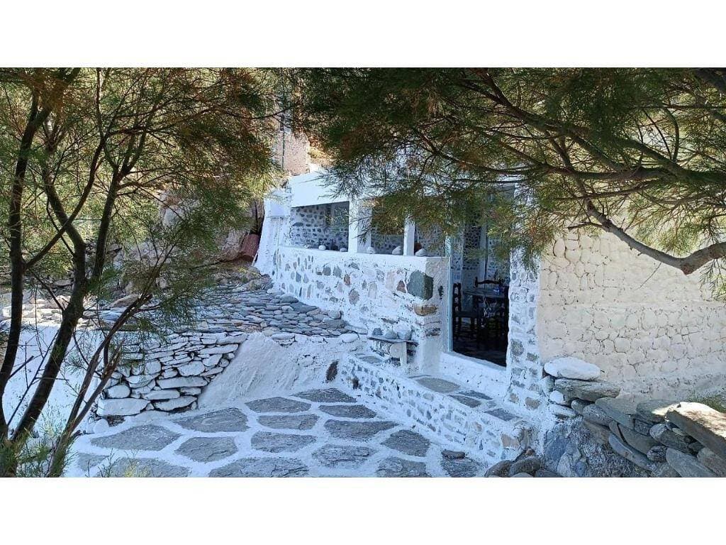 Foto 10 von 26: Ferienhaus 'Seagull Syros Seaside' mit Meerblick, privater Terrasse und WLAN